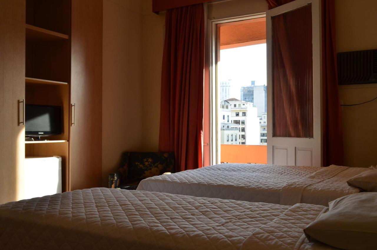 Lux Hotel Sao Paulo Room photo